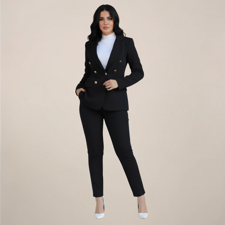 Women’s Suit Set with Tailored Blazer and Slim Trousers