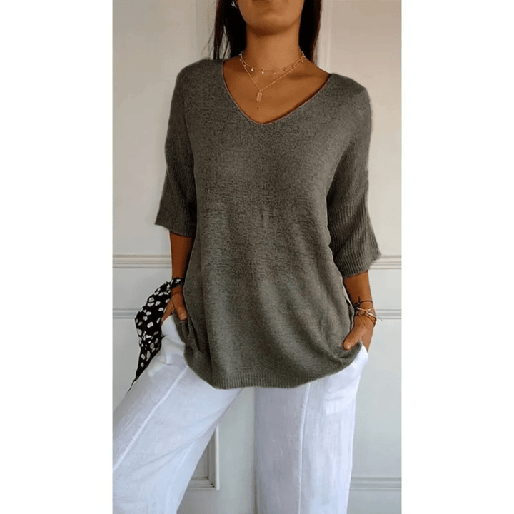 Women's V-Neck 3/4 Sleeve Top