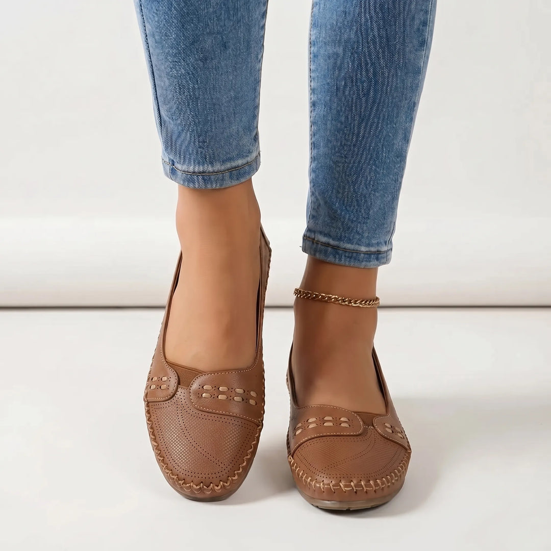 Fleurvelle - Cushioned Orthopedic Flat Slip-On Shoe