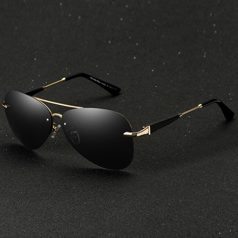 Men’s Aviator Sunglasses with Polarized Lenses and Black Frame