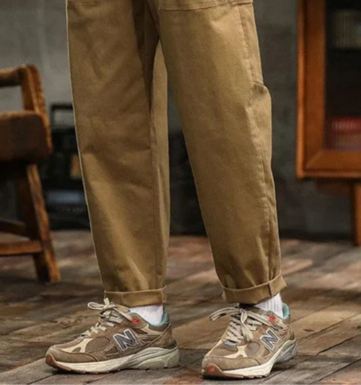Men’s Cargo Relaxed Pants with Flap Pockets and Drawstring Waist