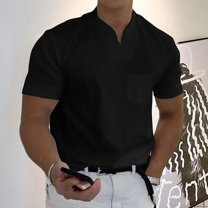 Men’s Casual Polo Shirt with Modern Collar and Short Sleeves