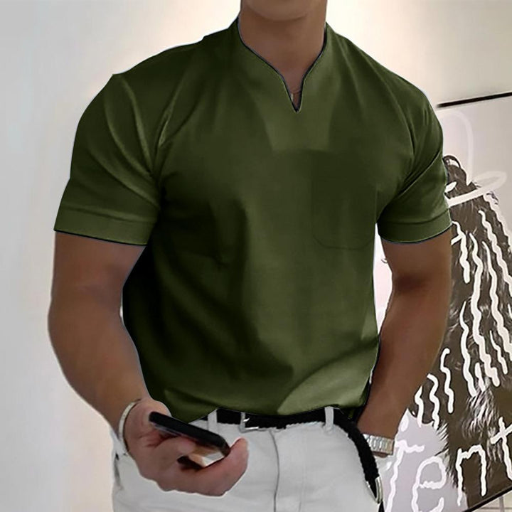 Men’s Casual Polo Shirt with Modern Collar and Short Sleeves