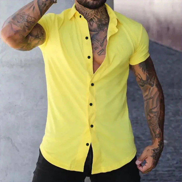 Men’s Slim Fit Shirt with Short Sleeves and Button Detailing