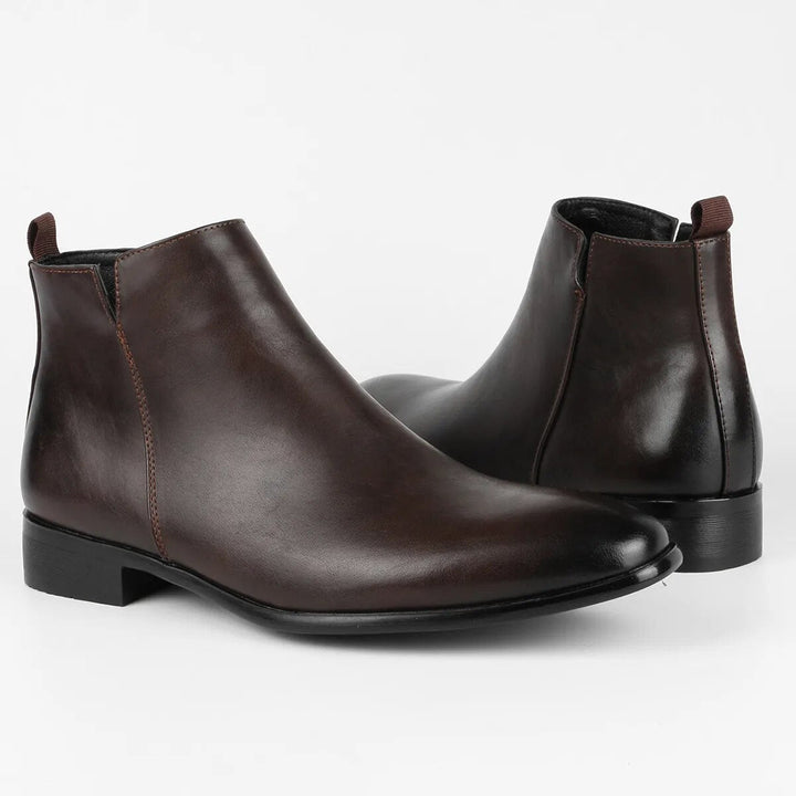 Men's Chelsea Boots with Pointed Toe and Elastic Sides