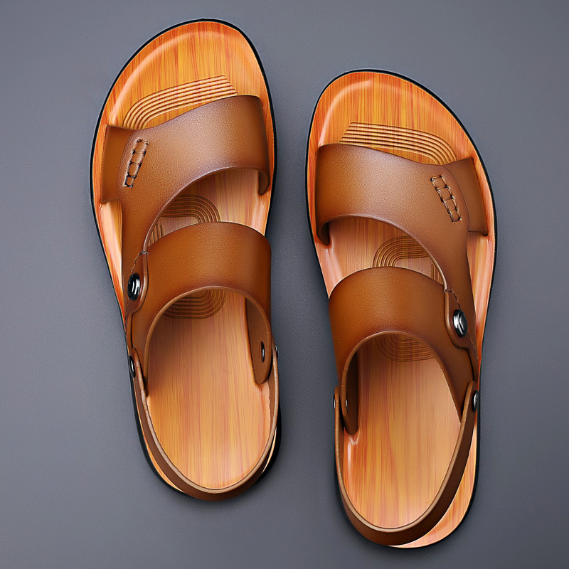 Men’s Sandals with Adjustable Back Strap
