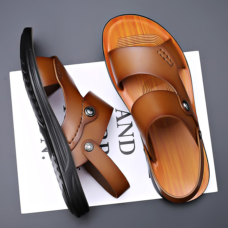 Men’s Sandals with Adjustable Back Strap