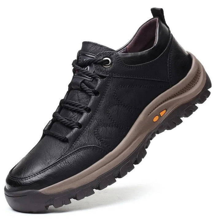 Men’s Shoes with Upper and Rugged Outsole