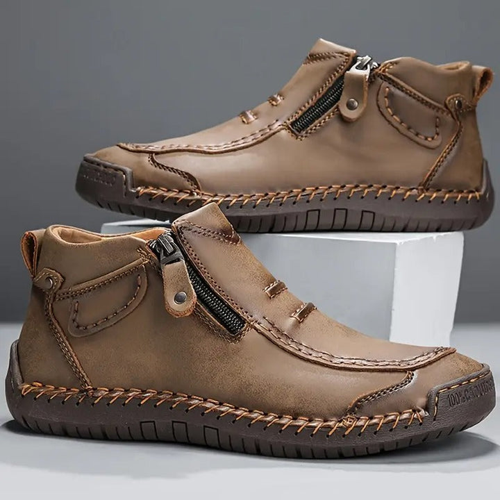 Men’s Shoes with Zipper Closure and Versatile Design