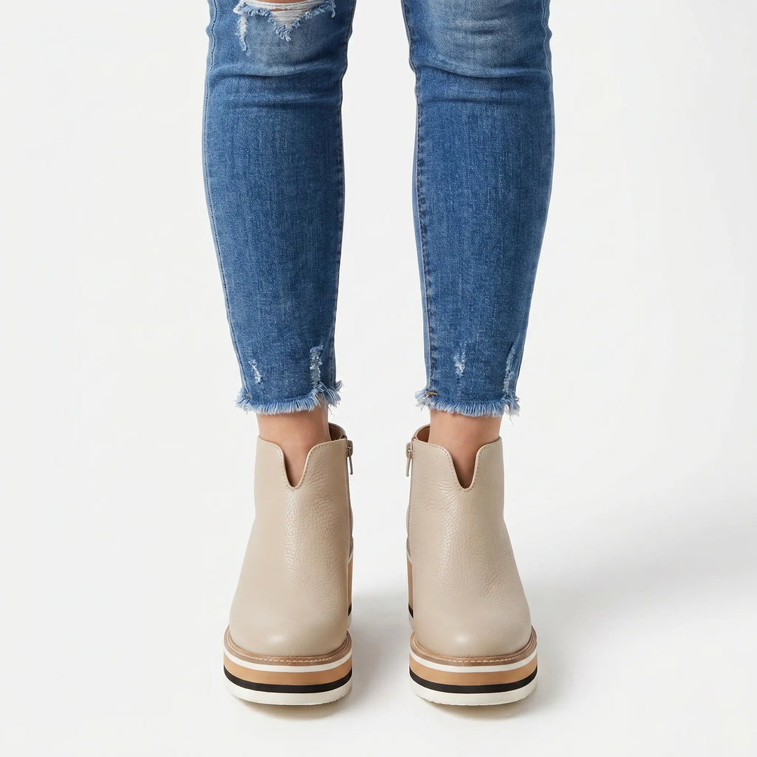 Wedgely - Platform Wedge Ankle Boots