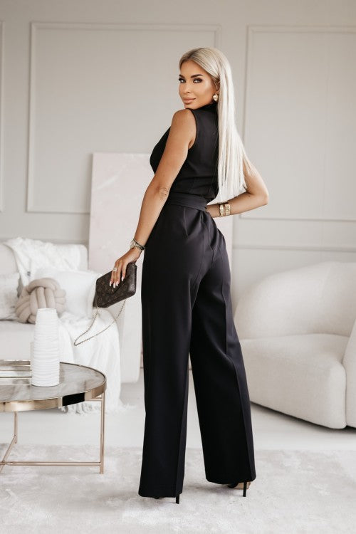 Women’s Jumpsuit with Elegant Cut and Fitted Design