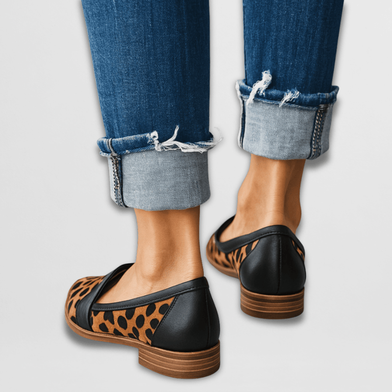 Women’s Loafers with Suede and Cushioned Insole