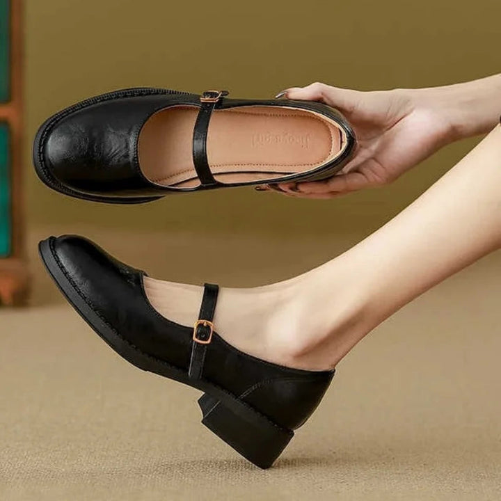 Women’s Mary Jane Shoes with Low Block Heel and Strap
