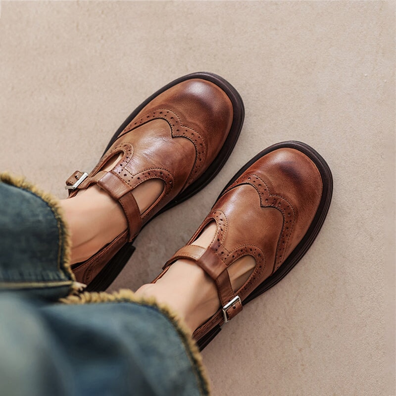 Women’s Mary Jane Shoes with T-Strap and Brogue Detailing