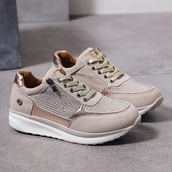 Women’s Shoes with Thick Sole and Textured Surface