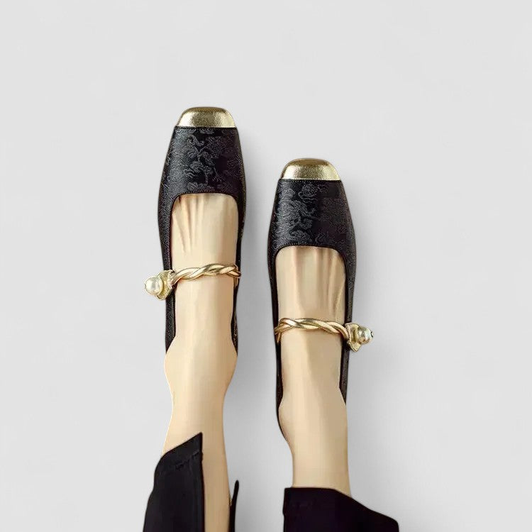 Women’s Mary Jane Shoes with an Adjustable Strap