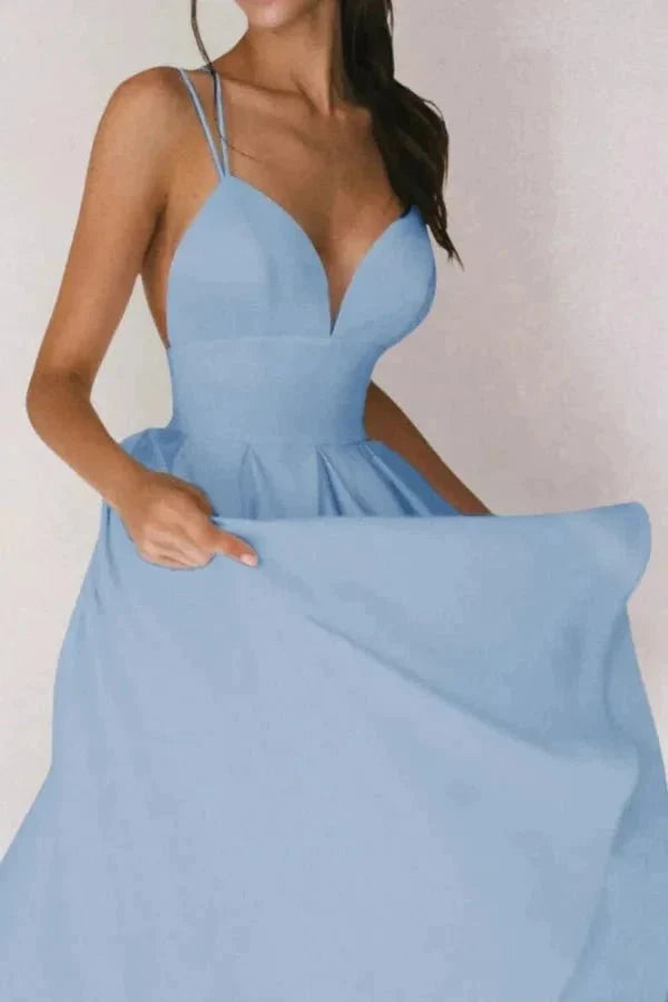 Women’s V-neck Dress with Adjustable Straps and Stylish Design