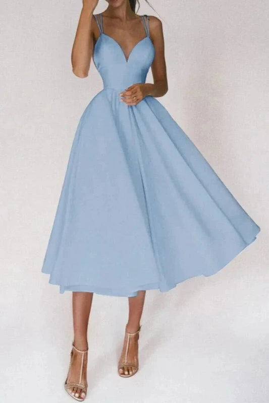 Women’s V-neck Dress with Adjustable Straps and Stylish Design
