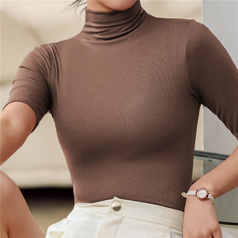 Women’s Turtleneck Top with Seamless Design