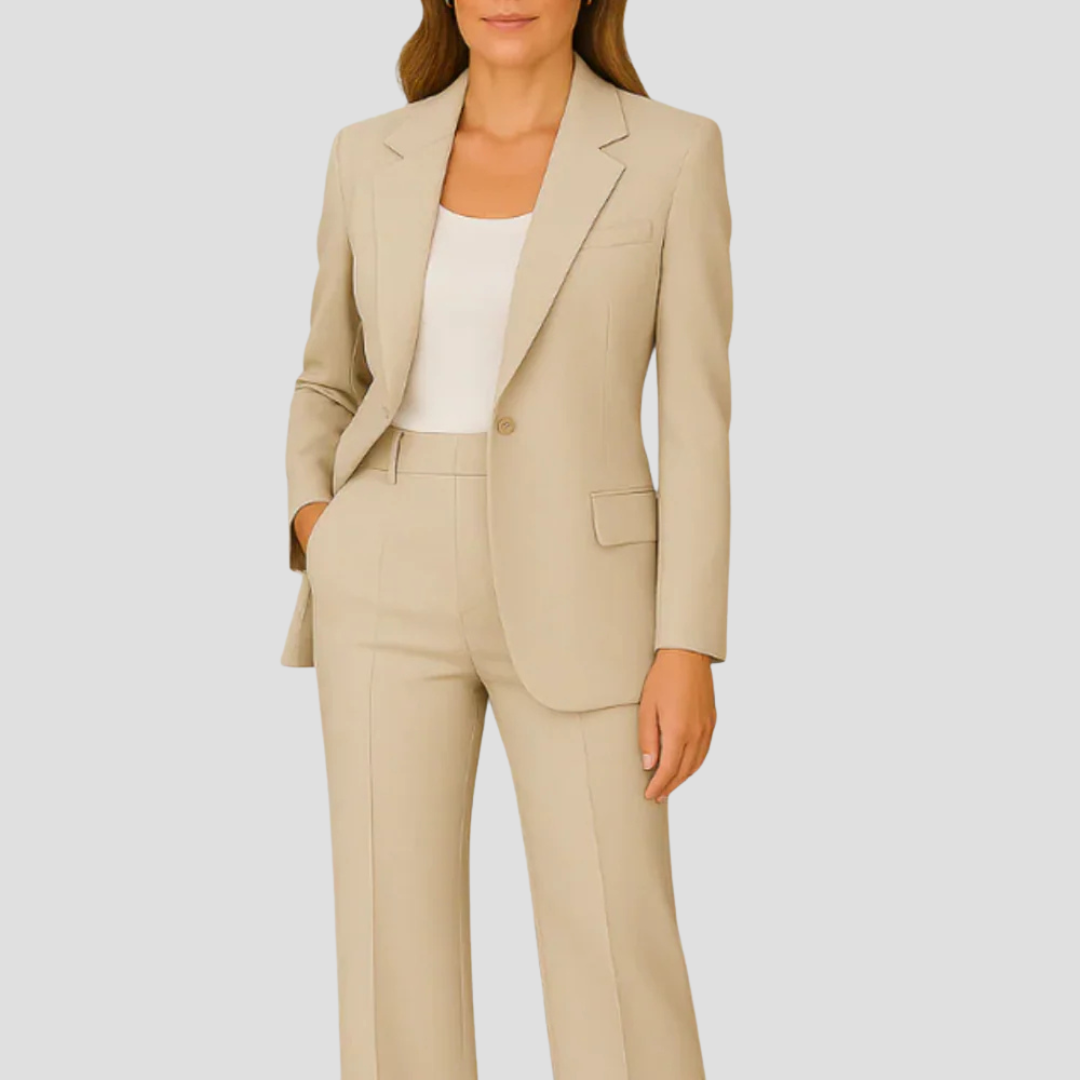 Women’s Two-Piece Suit with Tailored Blazer and Slim-Cut Trousers