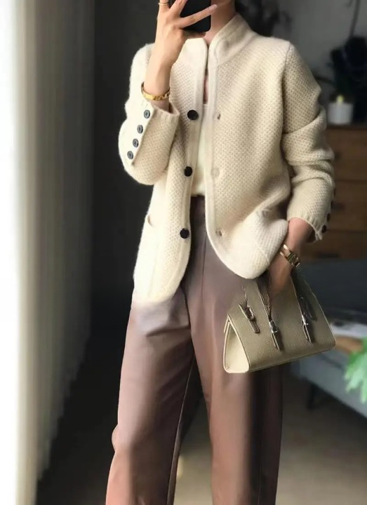 Women’s Cardigan with Button Closure and Long Sleeves