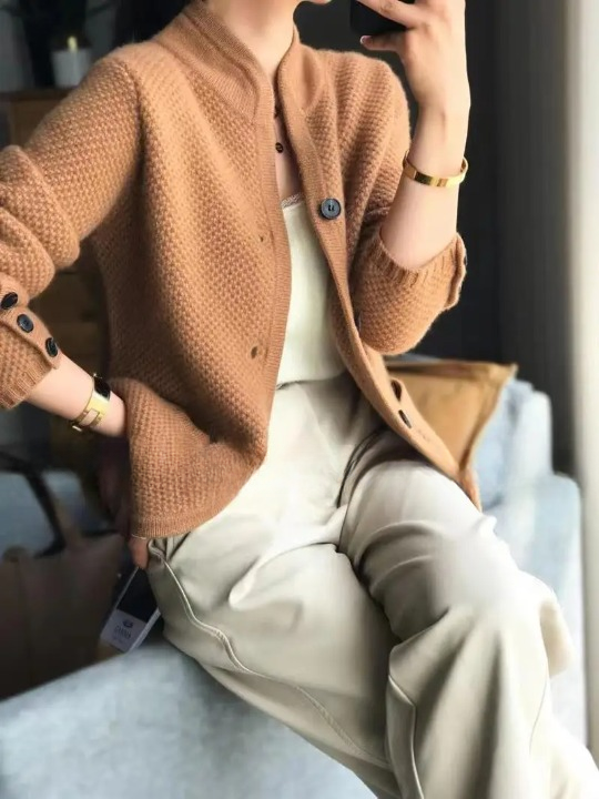 Women’s Cardigan with Button Closure and Long Sleeves