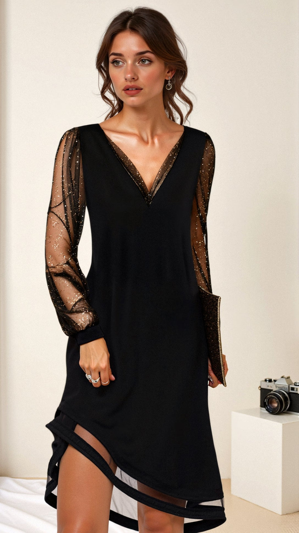Women’s Evening Dress with Sequined Design and Elegant Cut
