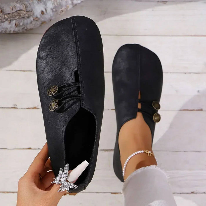 Women's Loafers with Elastic Closure and Cushioned Insole
