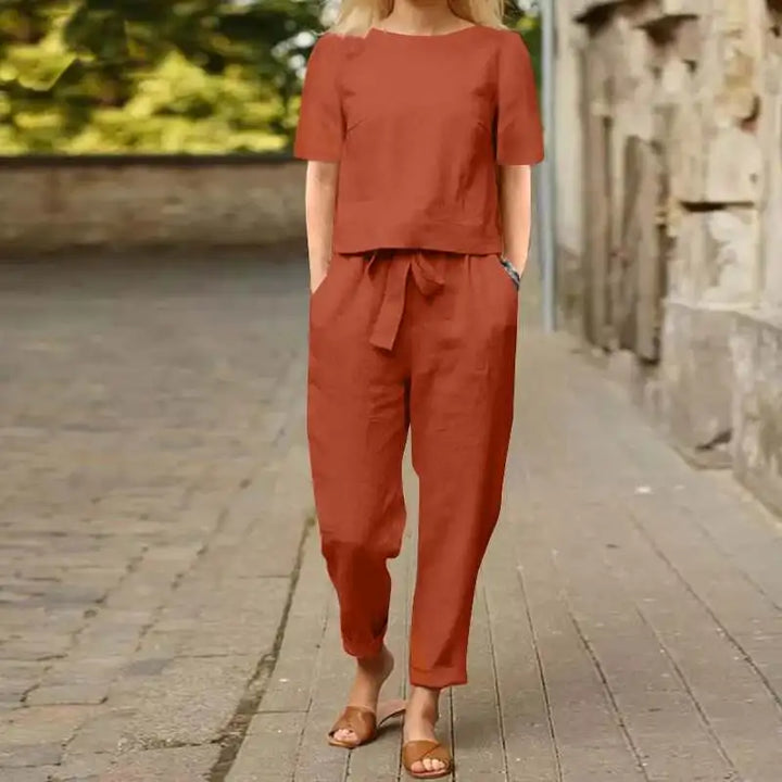 Women's Two-Piece Set with Crew Neck Top and Relaxed Pants