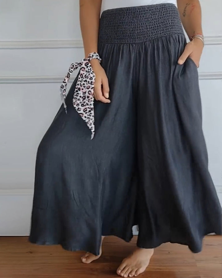 Women’s Wide-Leg Trousers with High Waist
