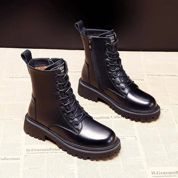 Women’s Winter Boots with Slip-Resistant Outsole and Lining