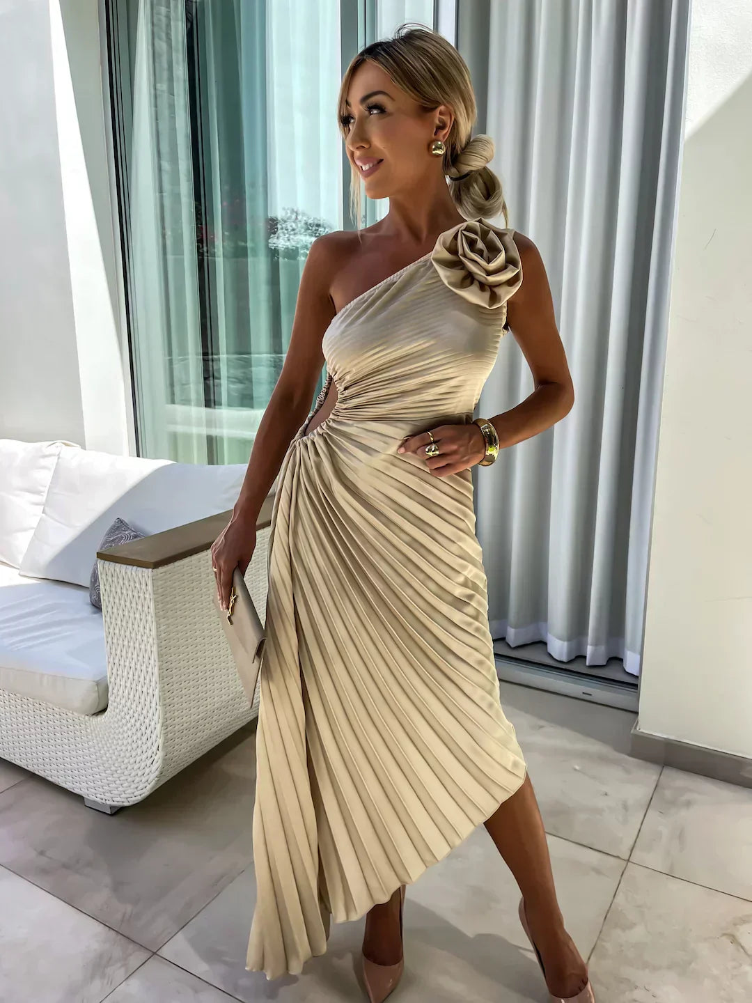 Women's Pleated One Shoulder Midi Dress